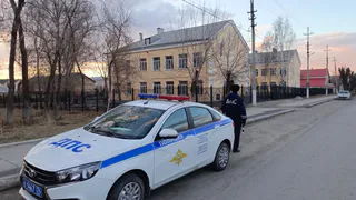 В ГАИ поставили точку в вопросе: до какого возраста можно водить автомобиль — пенсионерам рассказали о действующих ограничениях