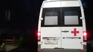 21-летний автомобилист врезался в фонарный столб и скончался в Челябинской области