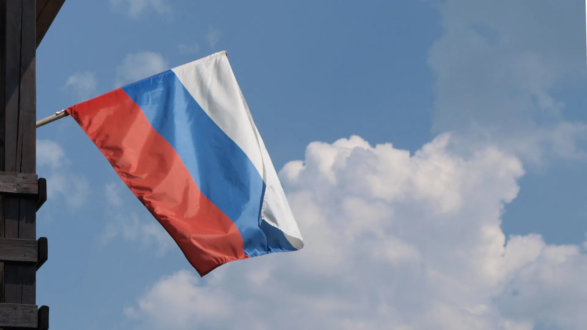 В Магнитогорске почтили память погибших сотрудников полиции