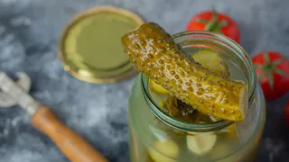 Рецепт маринованных огурцов с горчицей на зиму