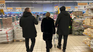 "Вы делаете это постоянно": эти 3 привычки в магазине указывают на низкий интеллект человека