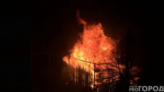 В сгоревшей челябинской даче обнаружили труп мужчины