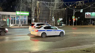 В Магнитогорске двое мальчишек устроили прогулку по крыше 4-этажного дома