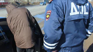 Новое правило для водителей: если обнаружат это под капотом – лишат прав