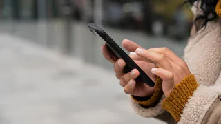 Женщина из Магнитогорска лишилась 40 тысяч из-за "лайков" в интернете