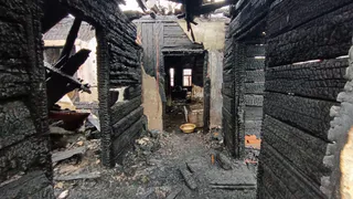 В Магнитогорске пожар оставил мать-одиночку, работающую нянечкой в детсаду, без крыши над головой