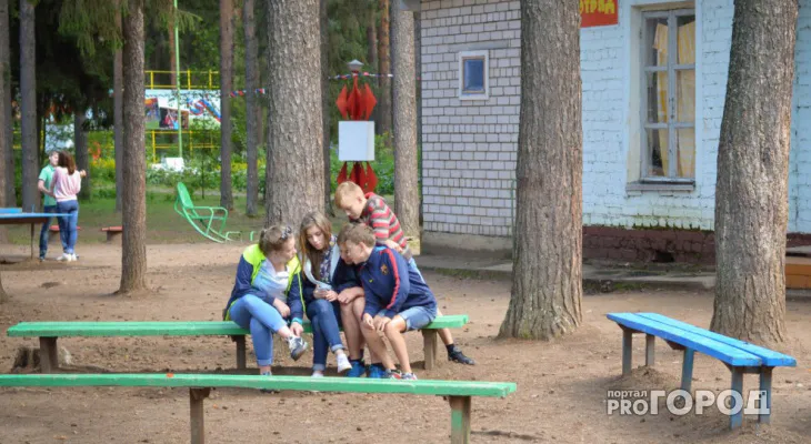 В лагере "Уральские зори" дети массово заболели норовирусом из-за халатности персонала