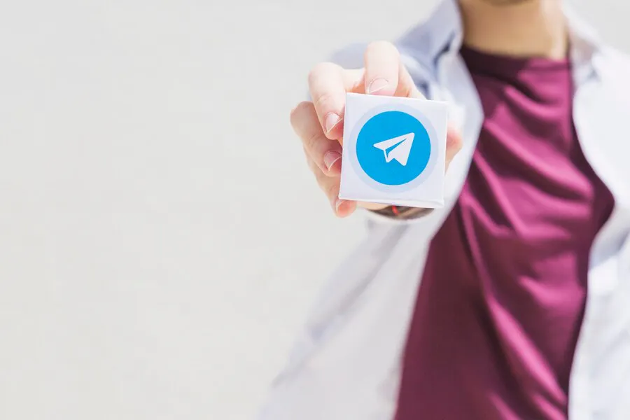 Доступа не будет с февраля: WhatsApp и Telegram вводят новое правило для всех россиян