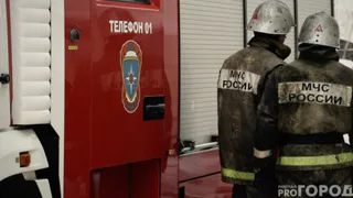 Огонь на ходу: в Магнитогорске вспыхнул автомобиль