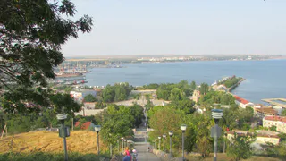 Новый российский курорт: про него мало кто знает, но этим летом он обошёл Сочи и Крым — в турагентстве про такое и не вспомнят
