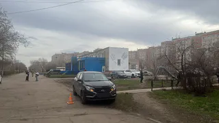 В Магнитогорске автоледи сбила ребёнка на тротуаре у дома № 20 на улице Ворошилова