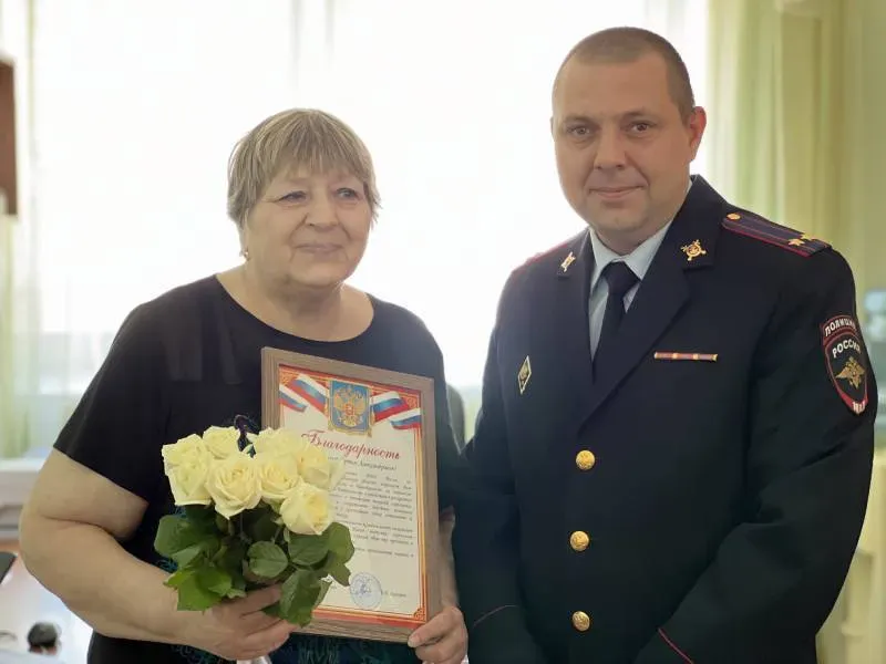 В Магнитогорске мужчина помог полицейским раскрыть преступление, сфотографировав мошенника