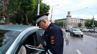 В Магнитогорске полицейские задержали 22-летнюю девушку с мефедроном