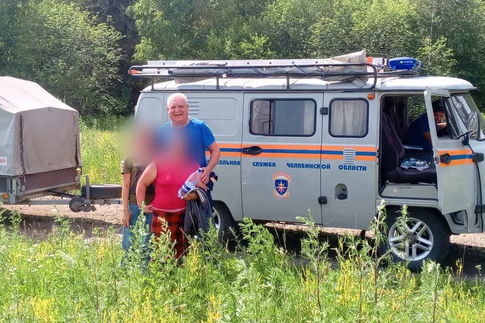 В Челябинской области две женщины ушли за ягодами в лес и заблудились