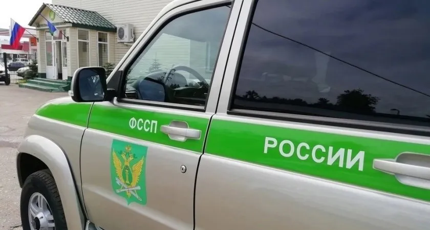 В Магнитогорске алиментщик погасил долг перед детьми и бывшей женой – иначе лишился бы машины