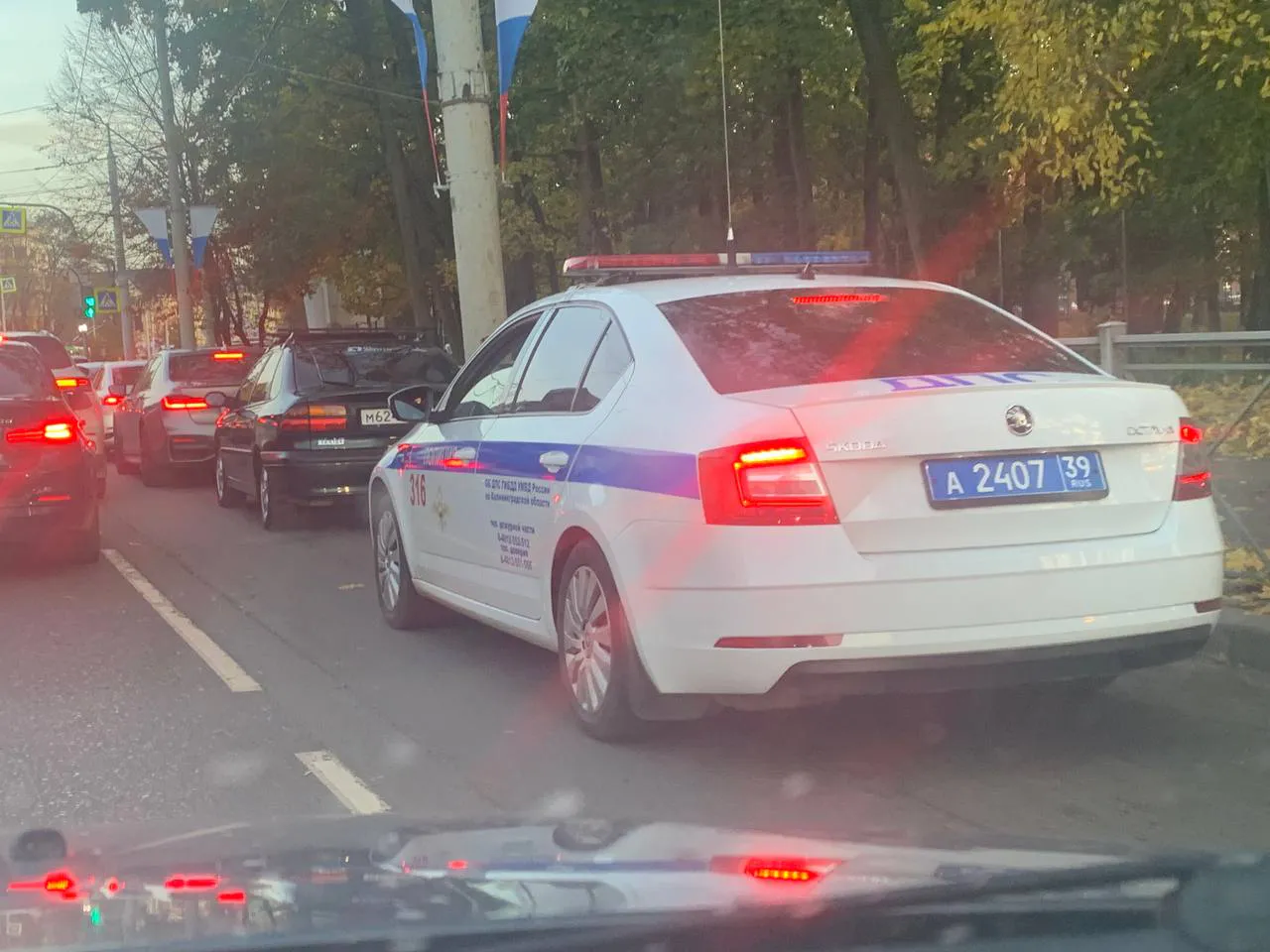 Можно ли отказаться дуть в алкотестер инспектора ДПС без последствий: разъясняет автоюрист
