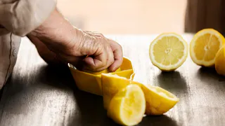 Сияющая и упругая кожа: секрет в простом ритуале. Пигментные пятна исчезают на глазах