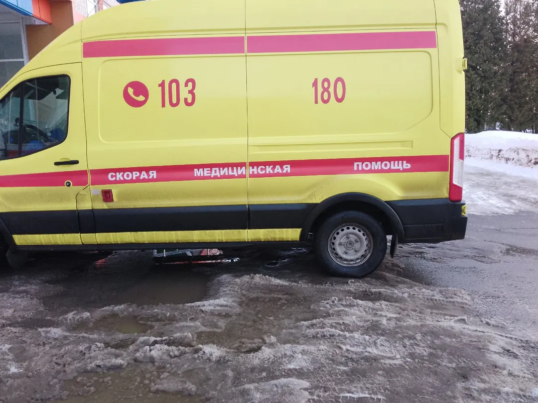 1 человек погиб и 4 пострадали в массовом ДТП в Челябинской области