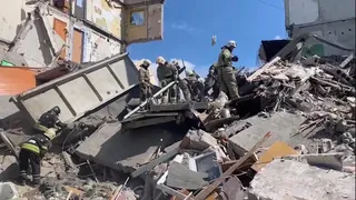 В Нижнем Тагиле из-за взрыва газа обрушилось два подъезда 5-этажного дома