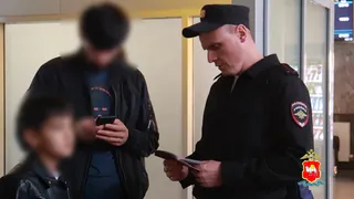 В аэропорту Челябинской области провели масштабную проверку мигрантов