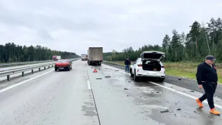 В ДТП с грузовиком на трассе М-5 под Миассом травмы получили двое детей