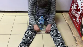 В Магнитогорске мужчина попытался вызвать демонов в магазин, но приехала психиатрическая бригада