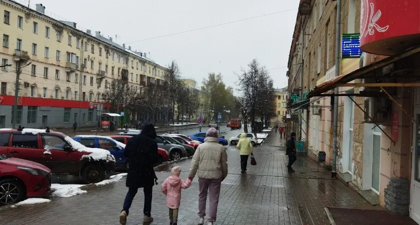 "На нас надвигается волна холода": погода в конце июля заставит тепло одеться, температура будет падать