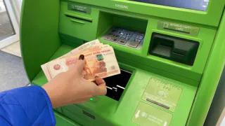 Только для неработающих. Пенсионеры и инвалиды получат крупную разовую выплату в ноябре