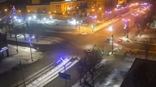 В Магнитогорске «Гранта» врезалась в столб, уходя от столкновения с иномаркой
