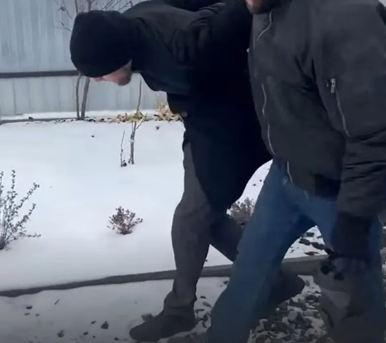 В Челябинской области ликвидировали подпольную нарколабораторию в садовом товариществе