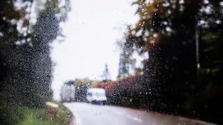 Сильные и очень сильные: неделя начнется с дождей в Челябинской области