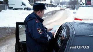 В Челябинской области задержан госавтоинспектор, бравший взятки за формальный техосмотр