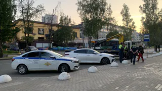 В Челябинской области Шкода влетела в металлический забор после столкновения с ВАЗом