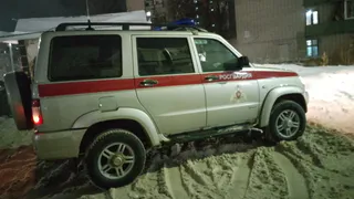 На Южном Урале под окнами двух судимых мужчин обнаружили труп мужчины